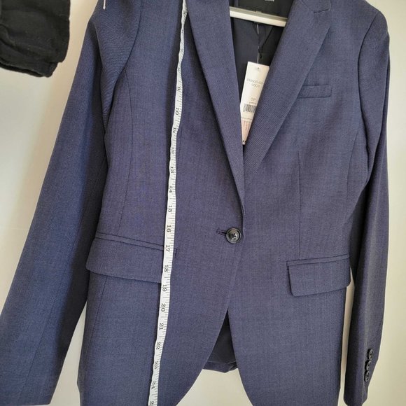 Banana Republic Navy Wool Blazer - Picture 7 of 8
